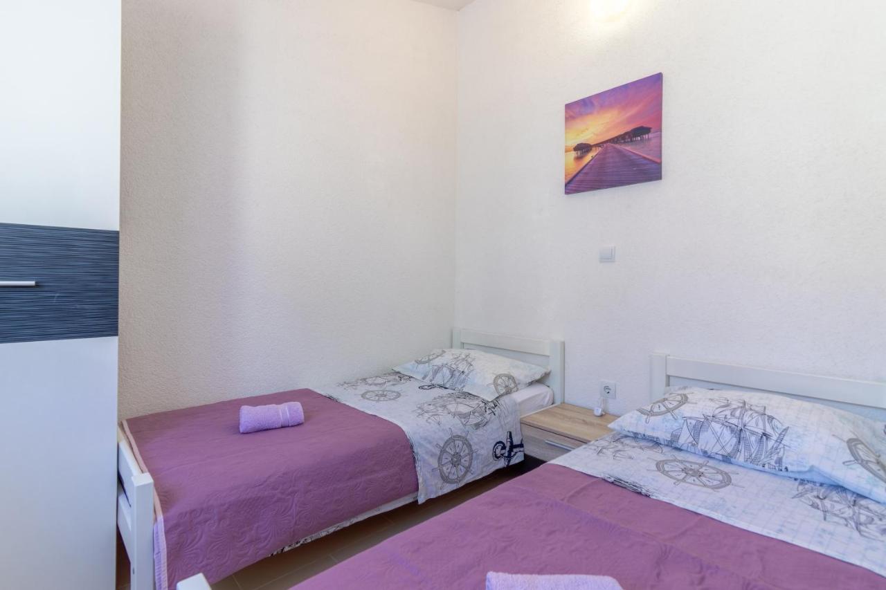 Seaside Secluded Apartments Cove Torac, Hvar - 575 Gdinj Exterior photo