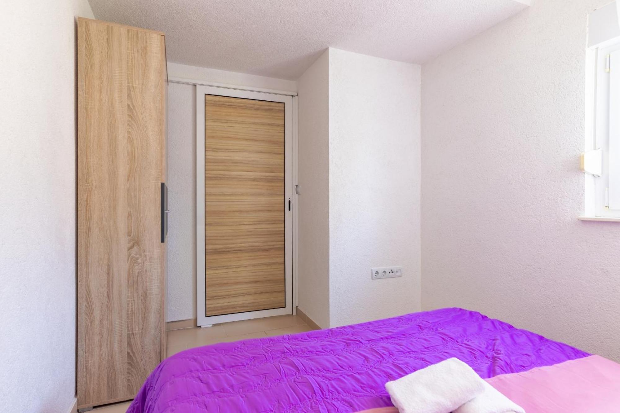 Seaside Secluded Apartments Cove Torac, Hvar - 575 Gdinj Room photo